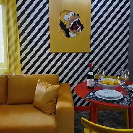 Апартаменты Emoji House Тирана