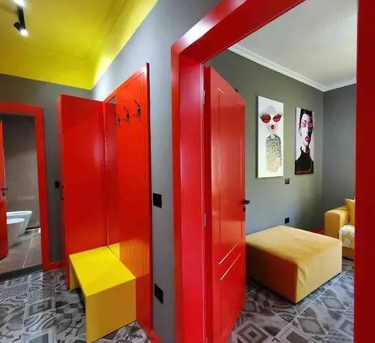 Emoji House