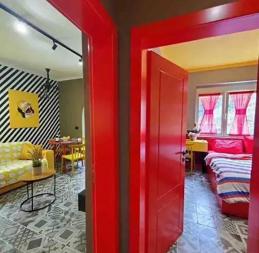Emoji House *