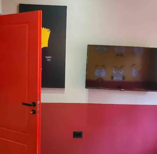 Apartment Emoji House Tirana