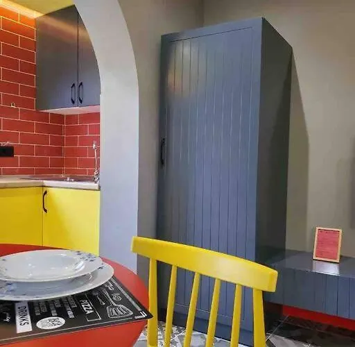 Apartment Emoji House