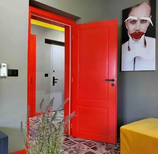 Emoji House Tirana
