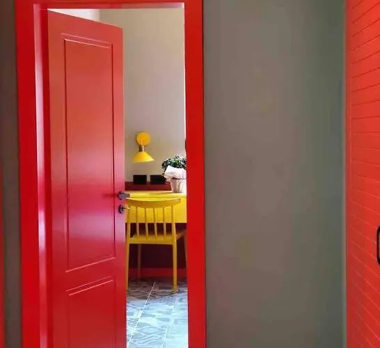 Emoji House