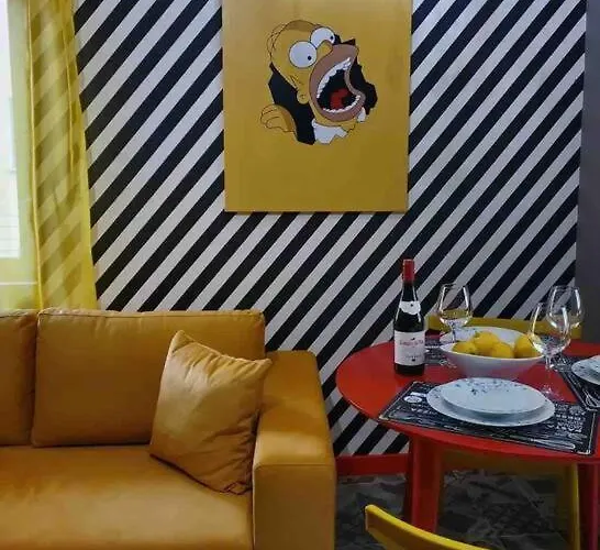 Apartment Emoji House Tirana