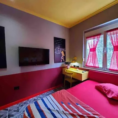 Apartment Emoji House