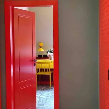 Emoji House