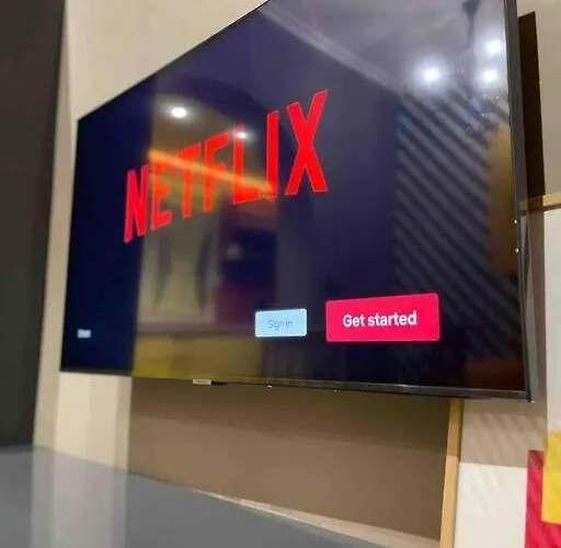 Emoji House Apartament Tirana